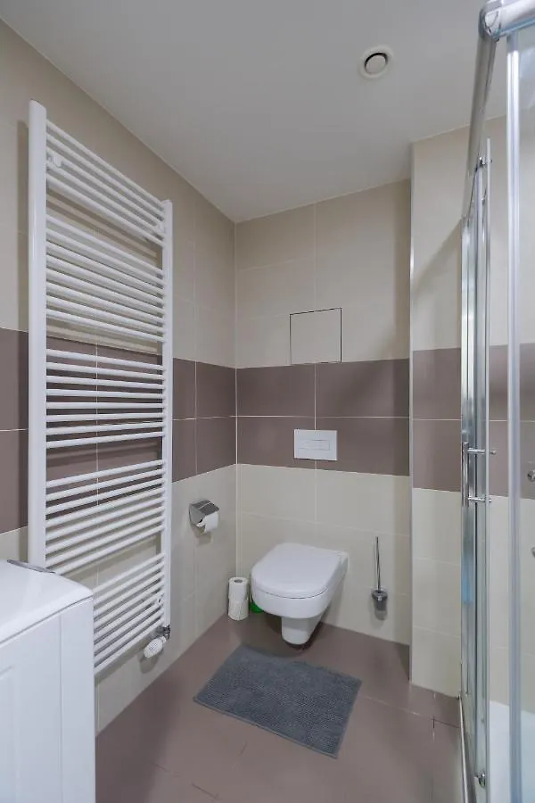 Bright Studio, 10Min Centre, Free Parking Prague